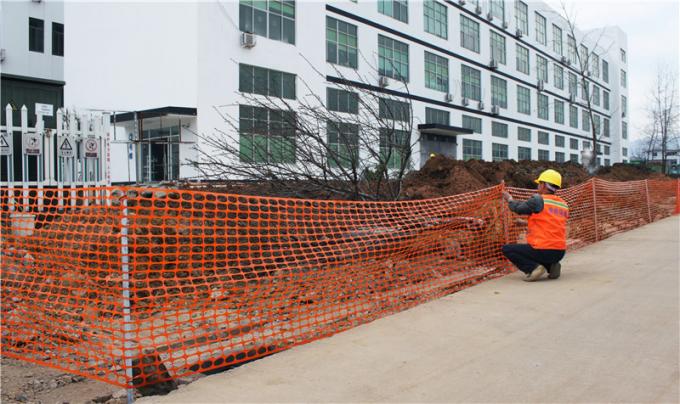 Высокая загородка безопасности Висаблиты оранжевая пластиковая с конусами ленты/движения барьера